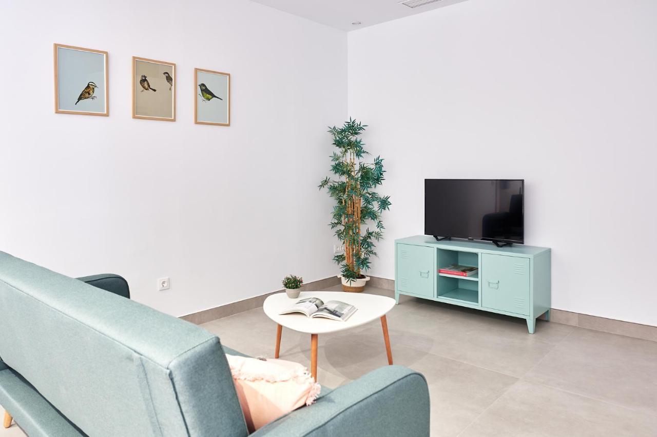 9 Nidos Centrica Suites - Nuevo Plasencia Kültér fotó
