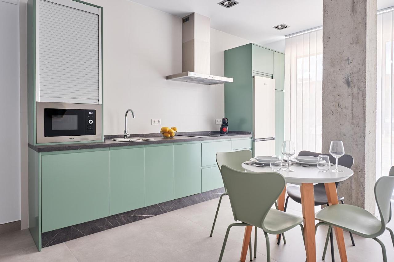 9 Nidos Centrica Suites - Nuevo Plasencia Kültér fotó