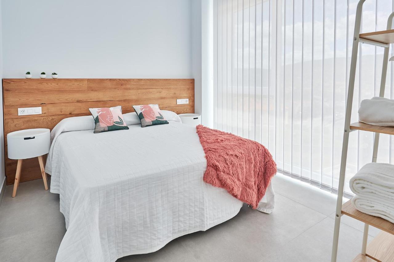 9 Nidos Centrica Suites - Nuevo Plasencia Kültér fotó