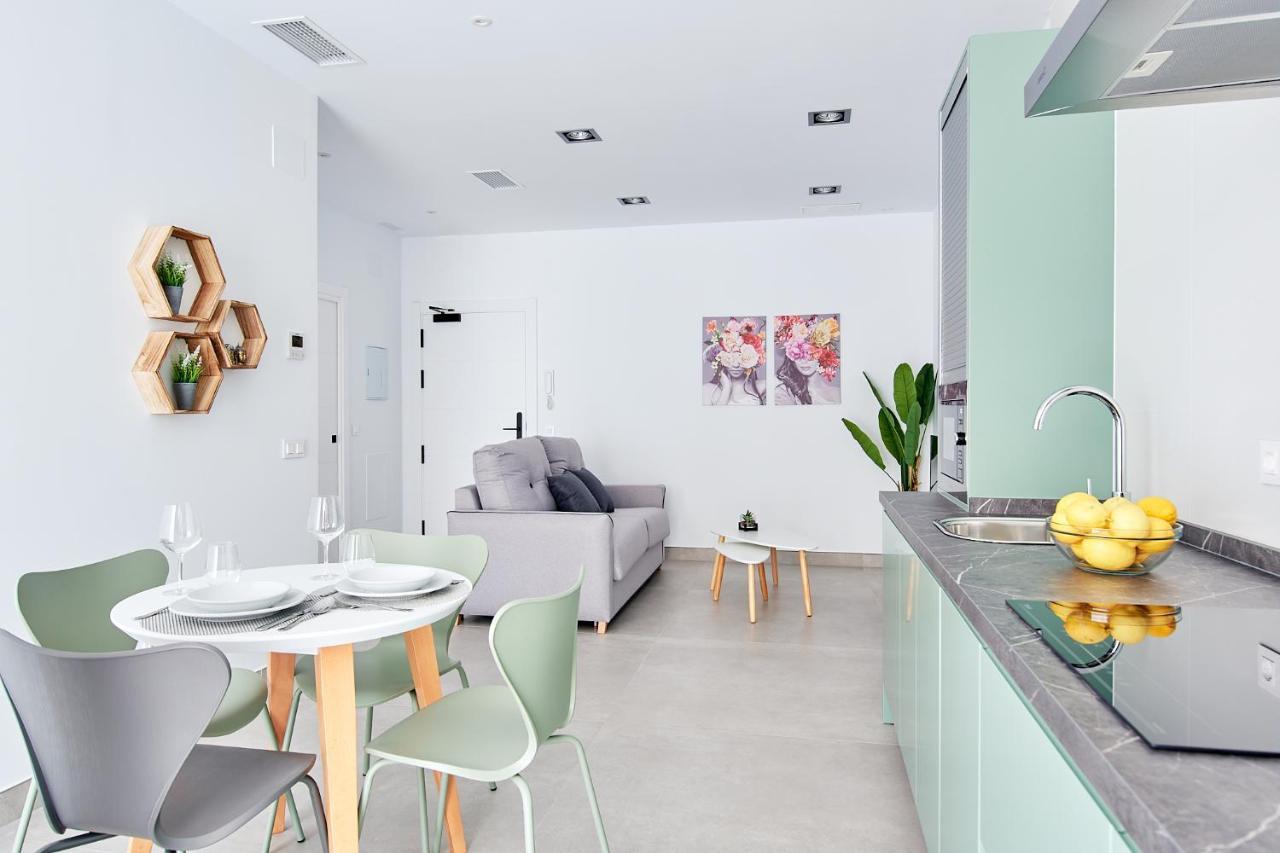 9 Nidos Centrica Suites - Nuevo Plasencia Szoba fotó